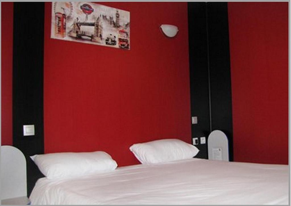 Comfort Hotel Poissy Technoparc Quarto foto
